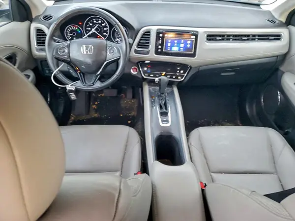 3CZRU5H78JM704238 2018 HONDA HR-V - Image 8