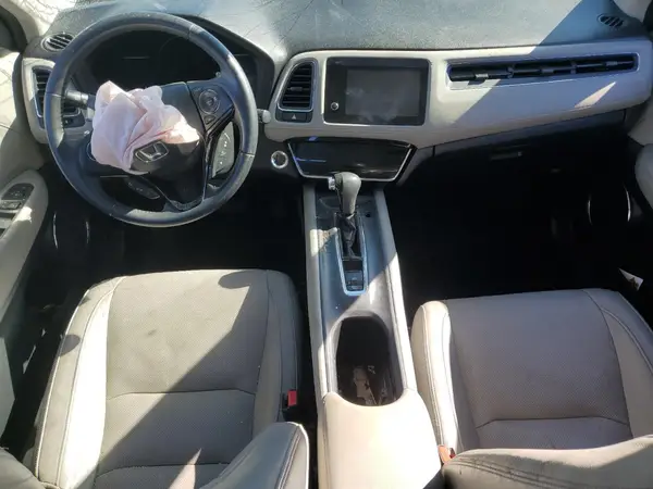 3CZRU5H78KM708257 2019 HONDA HR-V - Image 8
