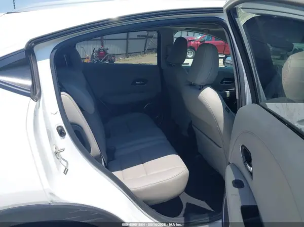 3CZRU5H78KM710686 2019 HONDA HR-V - Image 8