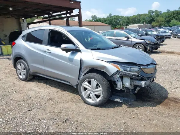 3CZRU5H78KM712597 2019 HONDA HR-V - Image 1