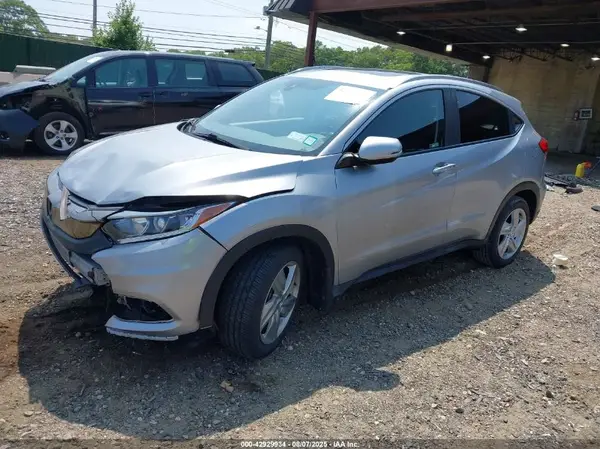 3CZRU5H78KM712597 2019 HONDA HR-V - Image 2