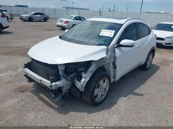 3CZRU5H78KM713619 2019 HONDA HR-V - Image 2