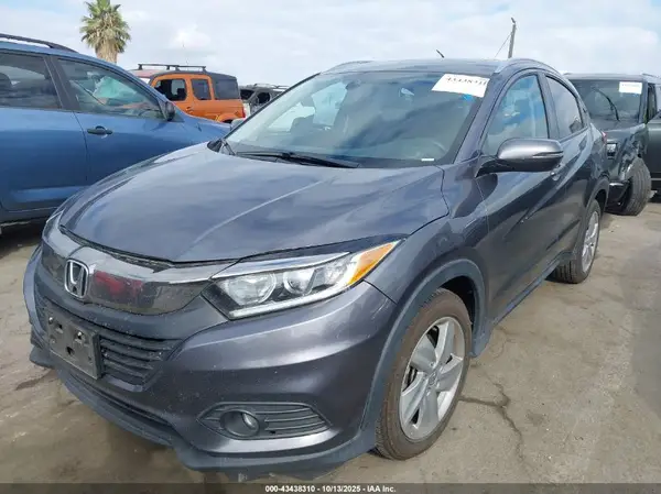 3CZRU5H78KM717718 2019 HONDA HR-V - Image 2