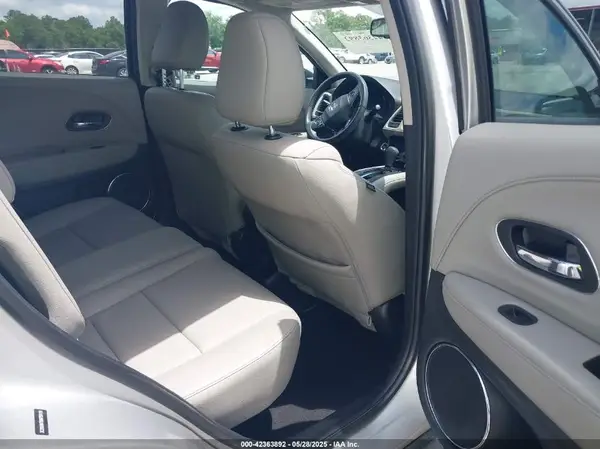 3CZRU5H79GM750119 2016 HONDA HR-V - Image 8