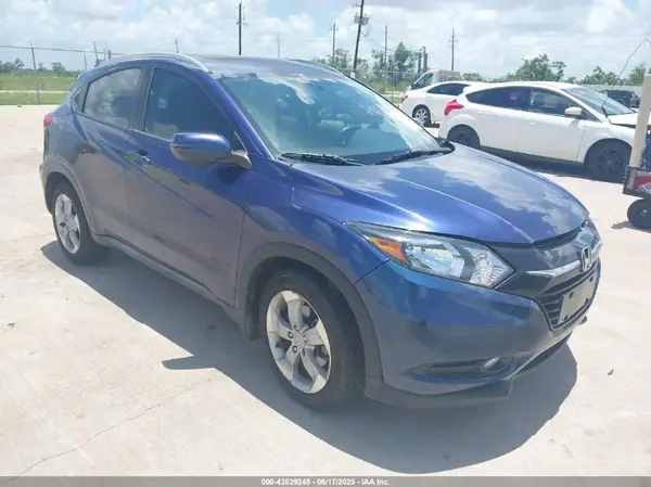 3CZRU5H79HM703996 2017 HONDA HR-V - Image 1