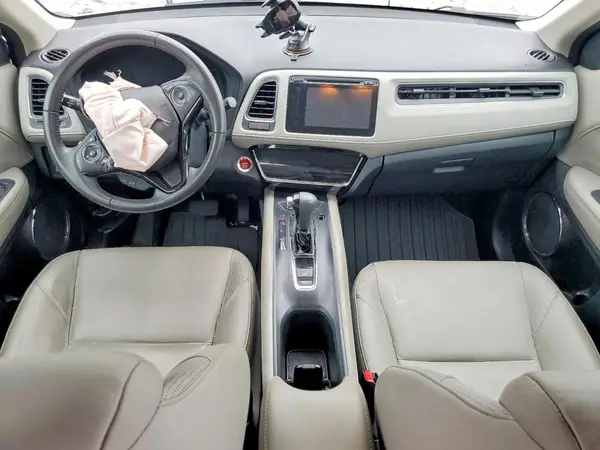 3CZRU5H79HM706798 2017 HONDA HR-V - Image 8