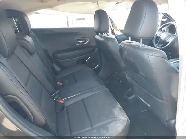 3CZRU5H79HM724959 2017 HONDA HR-V - Image 8
