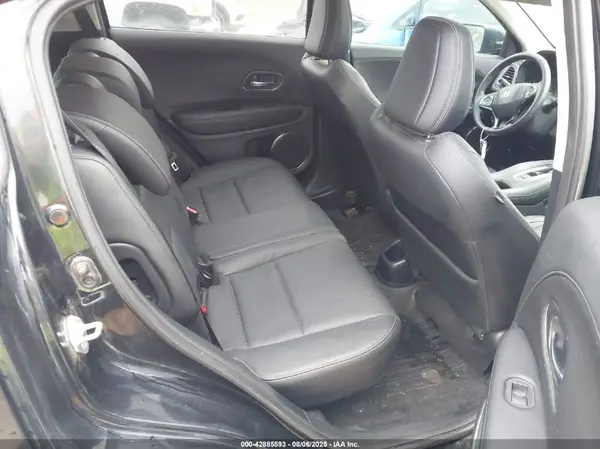 3CZRU5H79MM728617 2021 HONDA HR-V - Image 8