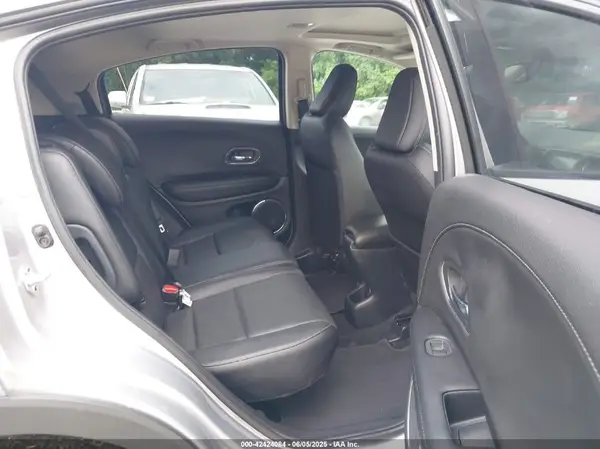 3CZRU5H79NM736136 2022 HONDA HR-V - Image 8