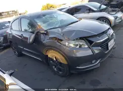 3CZRU5H7XGM708526 2016 HONDA HR-V