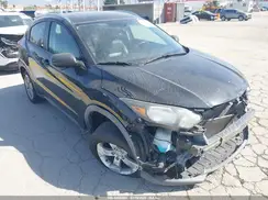 3CZRU5H7XGM724273 2016 HONDA HR-V
