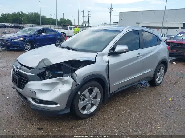 3CZRU5H7XGM724869 2016 HONDA HR-V - Image 2