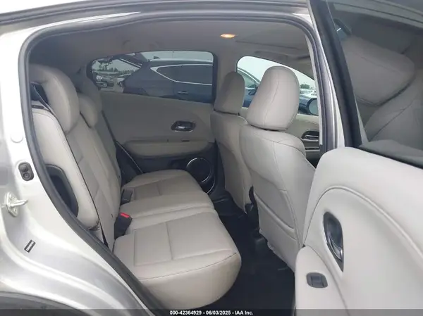 3CZRU5H7XGM724869 2016 HONDA HR-V - Image 8