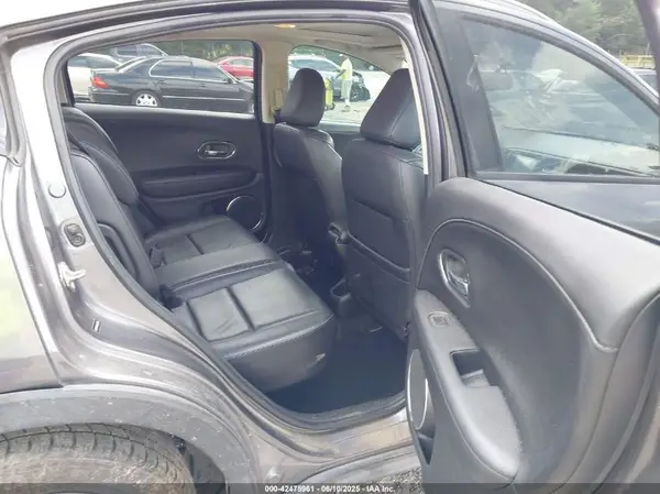 3CZRU5H7XGM729165 2016 HONDA HR-V - Image 8