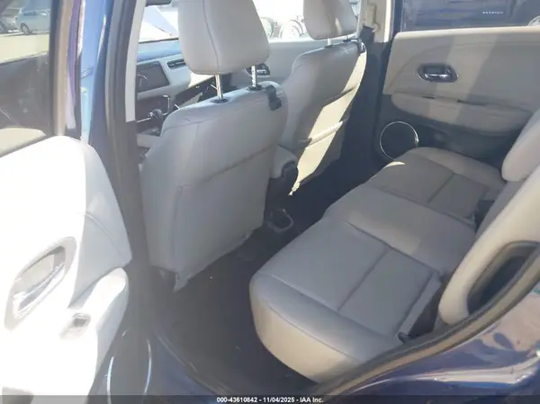 3CZRU5H7XGM756558 2016 HONDA HR-V - Image 8