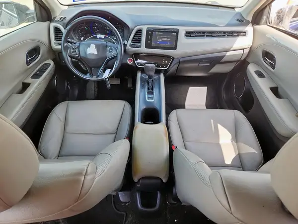 3CZRU5H7XHM723609 2017 HONDA HR-V - Image 8