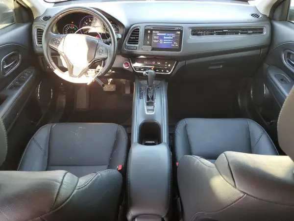 3CZRU5H7XHM724243 2017 HONDA HR-V - Image 8