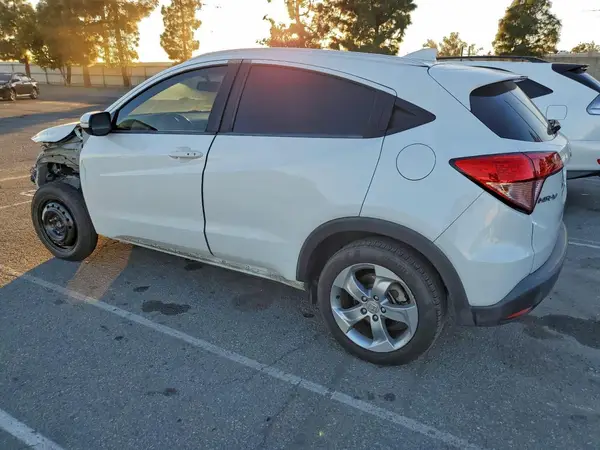 3CZRU5H7XHM728194 2017 HONDA HR-V - Image 2