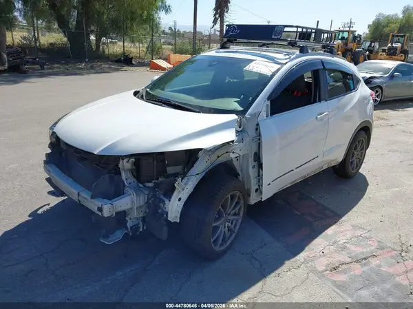 3CZRU5H7XKM715761 2019 HONDA HR-V - Image 2
