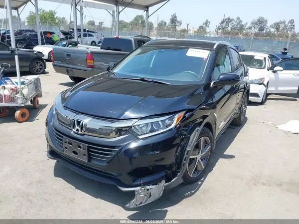 3CZRU5H7XNM715585 2022 HONDA HR-V - Image 2