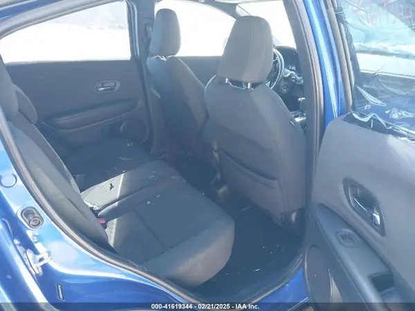 3CZRU6H10KG707104 2019 HONDA HR-V - Image 8