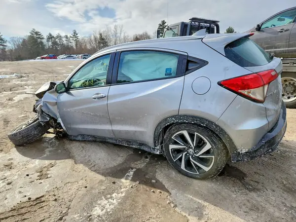 3CZRU6H10KG707975 2019 HONDA HR-V - Image 2