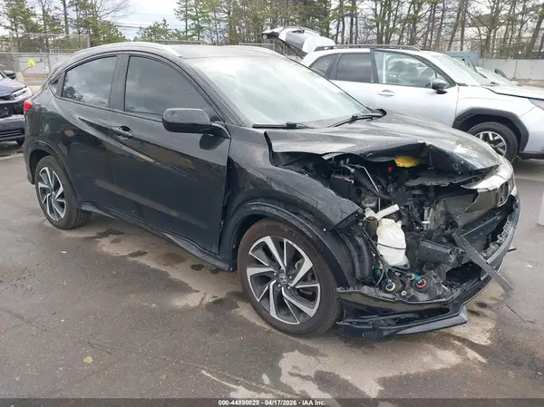 3CZRU6H10KG708821 2019 HONDA HR-V - Image 1