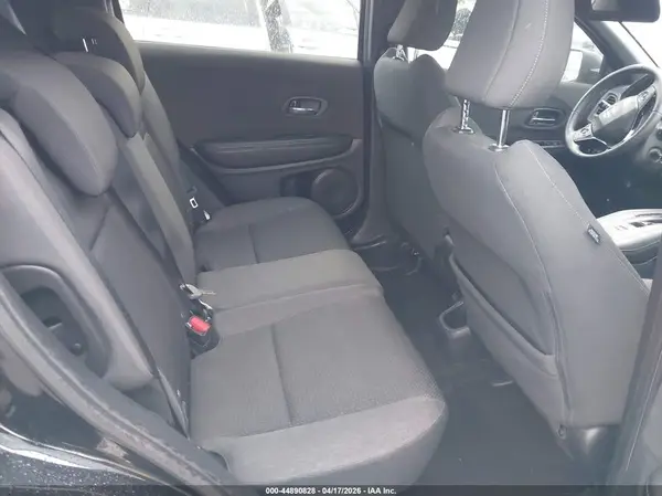 3CZRU6H10KG708821 2019 HONDA HR-V - Image 8