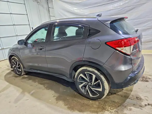 3CZRU6H10KG712562 2019 HONDA HR-V - Image 2