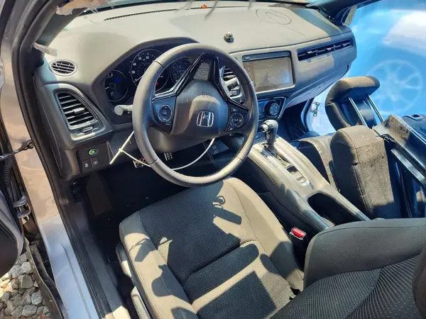 3CZRU6H10KG714618 2019 HONDA HR-V - Image 8