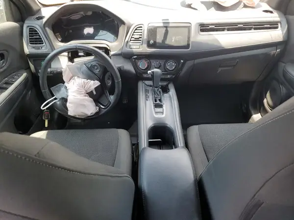 3CZRU6H10KG715364 2019 HONDA HR-V - Image 8
