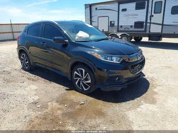 3CZRU6H10KG716952 2019 HONDA HR-V - Image 1