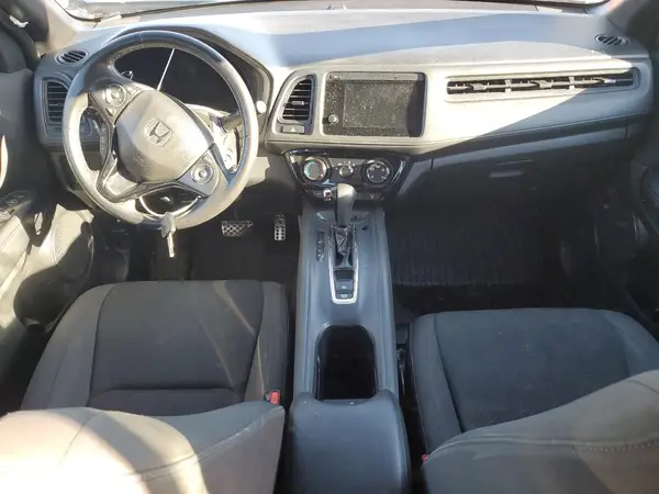 3CZRU6H10KG717518 2019 HONDA HR-V - Image 8