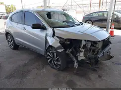 3CZRU6H10KG719351 2019 HONDA HR-V