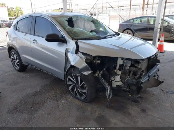 3CZRU6H10KG719351 2019 HONDA HR-V - Image 1