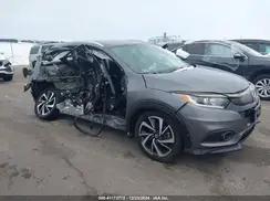 3CZRU6H10KG725585 2019 HONDA HR-V
