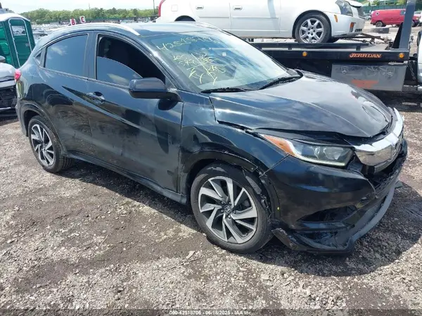 3CZRU6H10KG726154 2019 HONDA HR-V - Image 1