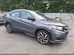 3CZRU6H10KG728762 2019 HONDA HR-V
