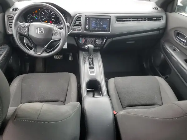 3CZRU6H10KG729734 2019 HONDA HR-V - Image 8