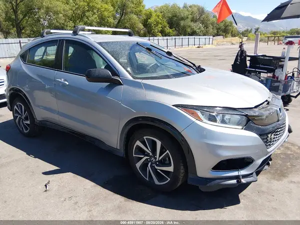 3CZRU6H10KG729927 2019 HONDA HR-V - Image 1