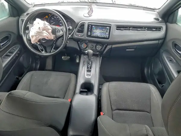 3CZRU6H10KM728892 2019 HONDA HR-V - Image 8