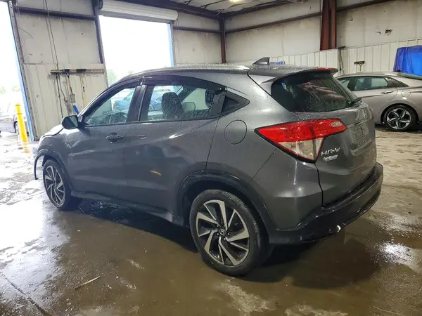 3CZRU6H10KM736362 2019 HONDA HR-V - Image 2
