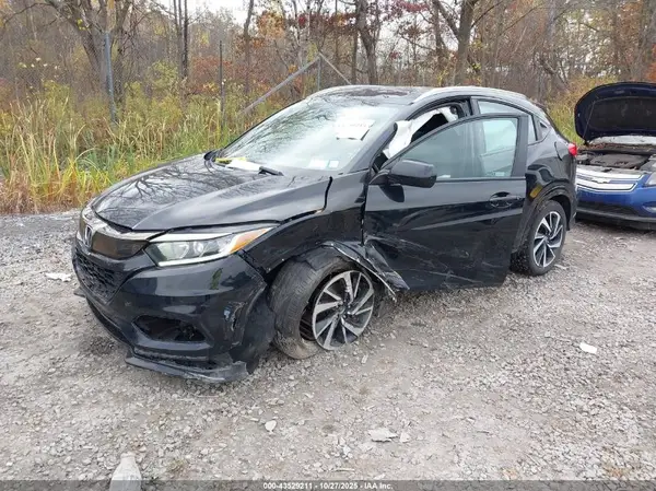 3CZRU6H10KM741108 2019 HONDA HR-V - Image 2
