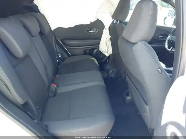 3CZRU6H10LM703072 2020 HONDA HR-V - Image 8