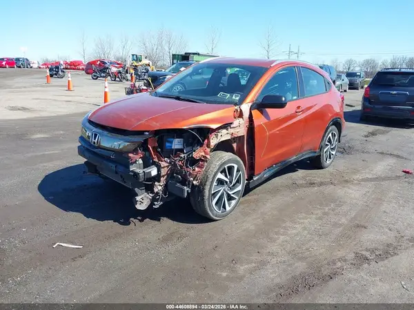 3CZRU6H10LM726013 2020 HONDA HR-V - Image 2