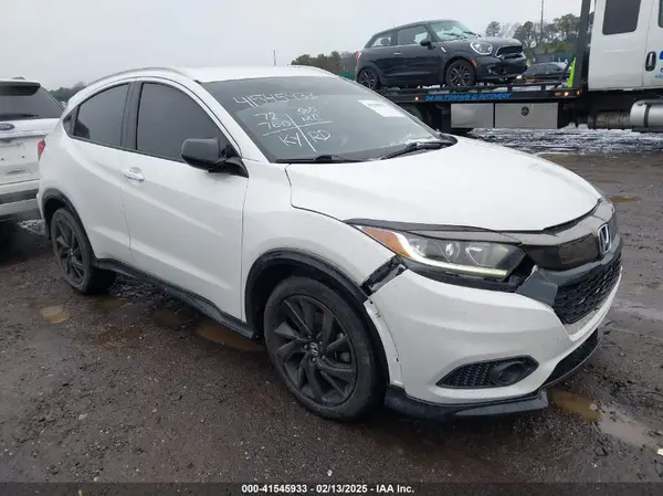 3CZRU6H10MM718317 2021 HONDA HR-V - Image 1