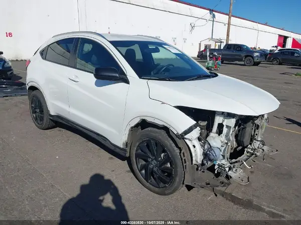 3CZRU6H10MM723355 2021 HONDA HR-V - Image 1
