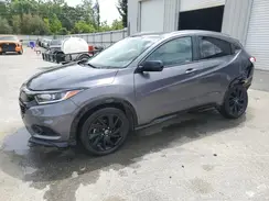3CZRU6H10MM733500 2021 HONDA HR-V