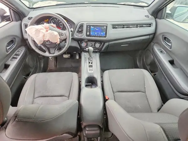 3CZRU6H10MM752015 2021 HONDA HR-V - Image 8