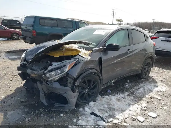 3CZRU6H10NM727178 2022 HONDA HR-V - Image 2